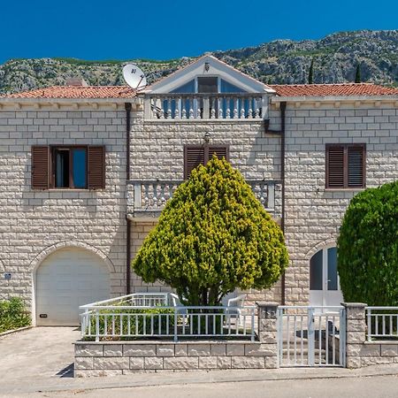 Village Apartments Mimi Pridvorje エクステリア 写真